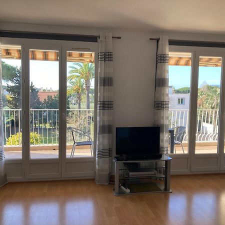 Les Palmiers Appartement Saint-Cyr-sur-Mer Buitenkant foto