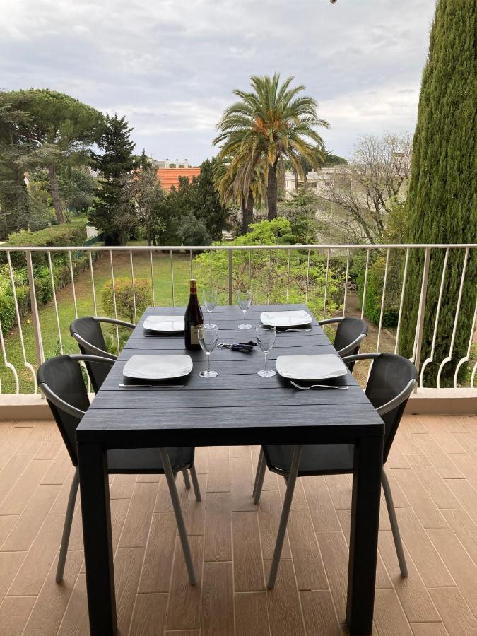 Les Palmiers Appartement Saint-Cyr-sur-Mer Buitenkant foto