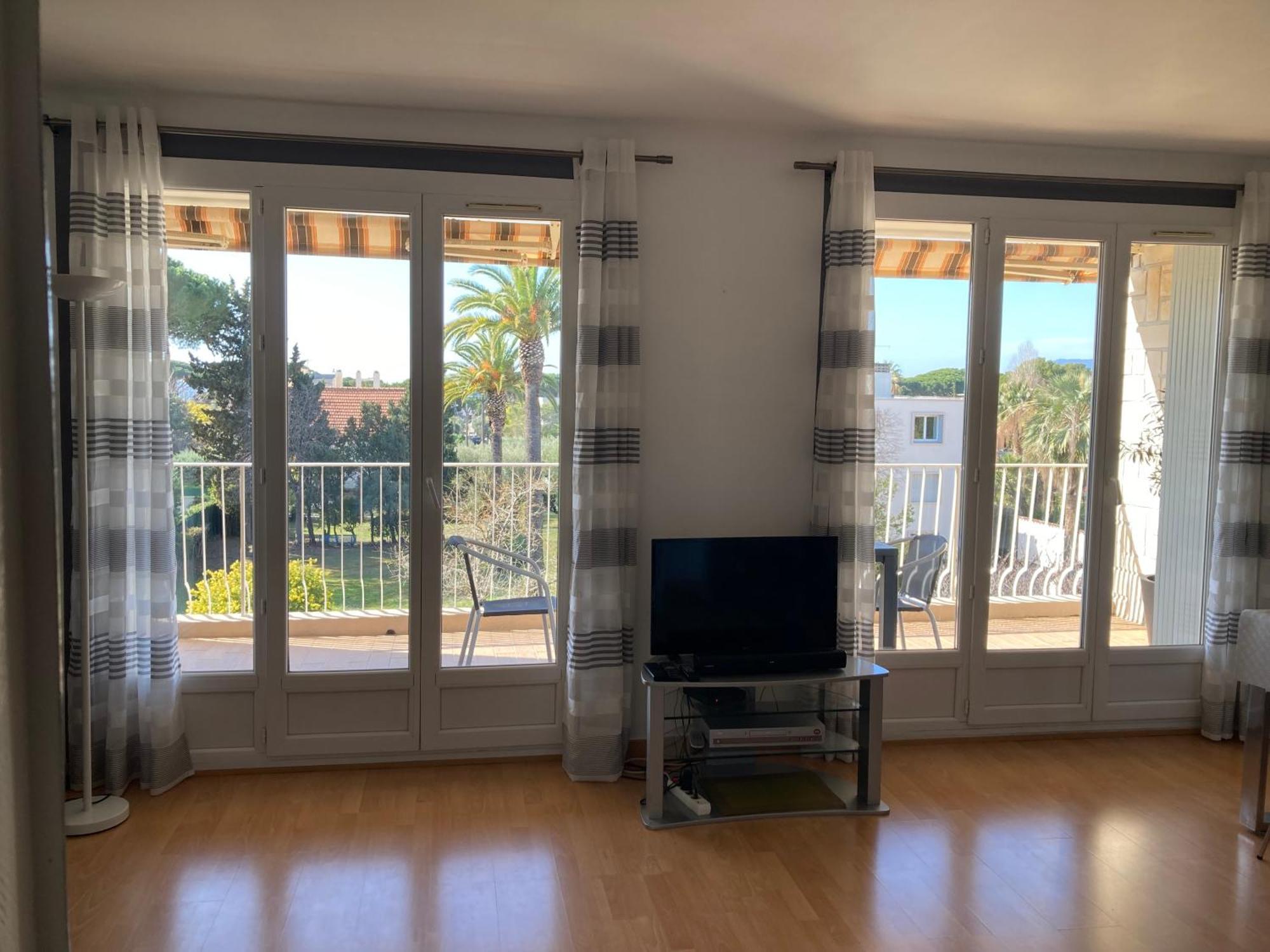 Les Palmiers Appartement Saint-Cyr-sur-Mer Buitenkant foto